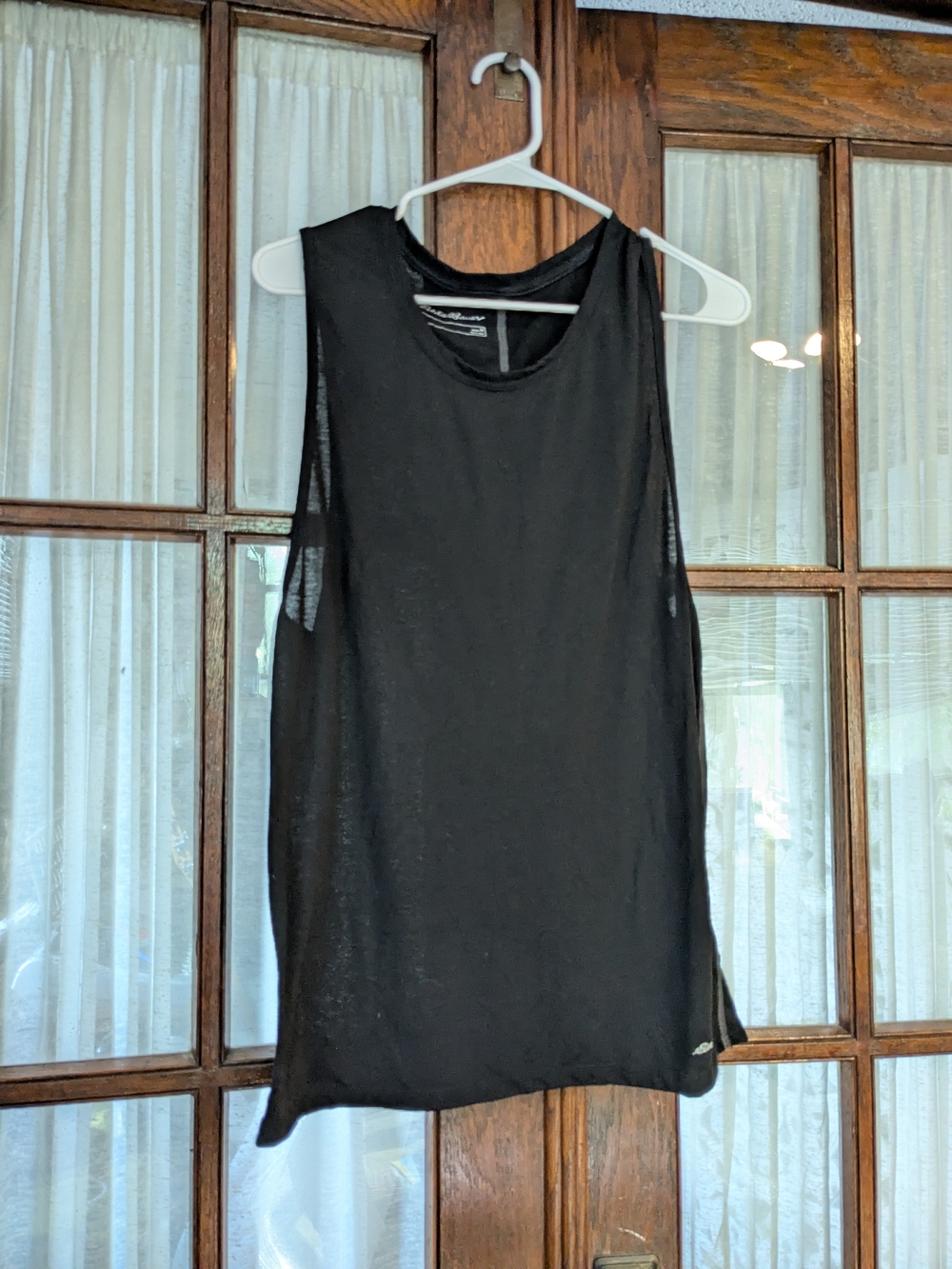 Black Sleeveless Athletic Tank Top